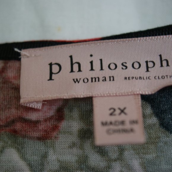 Flower Print Top Plus Size - Picture 3 of 6